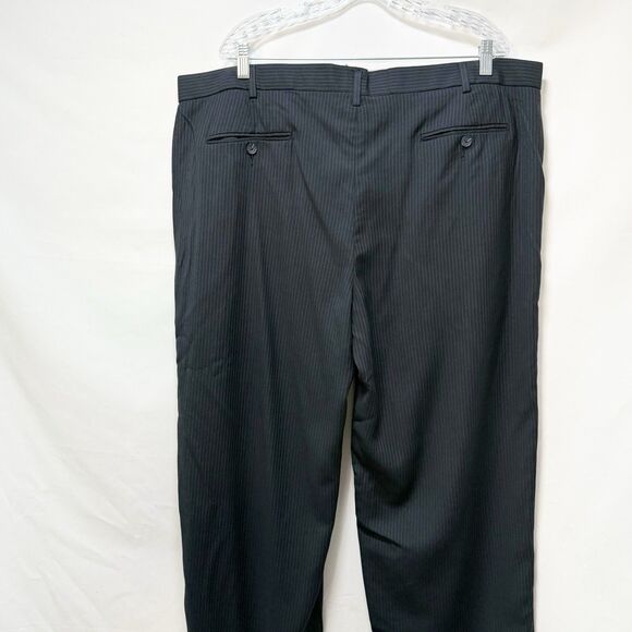 Van Heusen Pleated Classic Fit Dress Pants Men's Striped 42W 30L - Picture 4 of 16